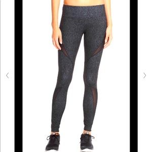 Zella pattern mesh workout leggings